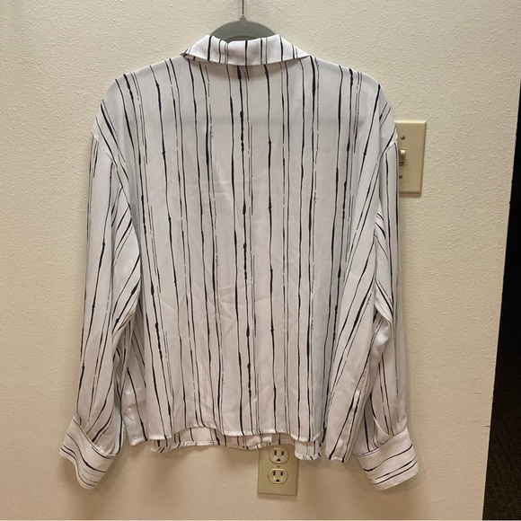 Worthington Striped Button Blouse - Picture 6 of 7